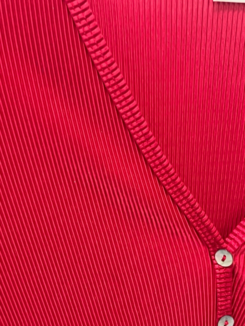 St. John Collection Vibrant Red Ribbed Button-Down Top - Picture 3 of 4